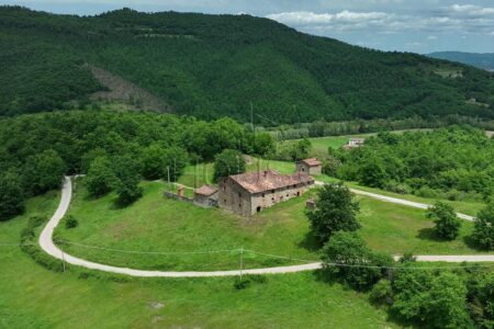 Casolare da ristrutturare