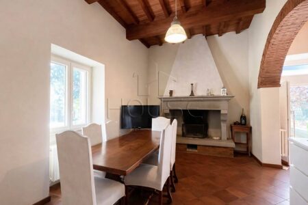 Porzione di casolare ristrutturato