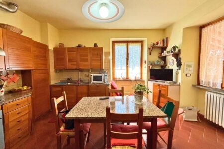 Villa indipendente con piscina e terreno privato