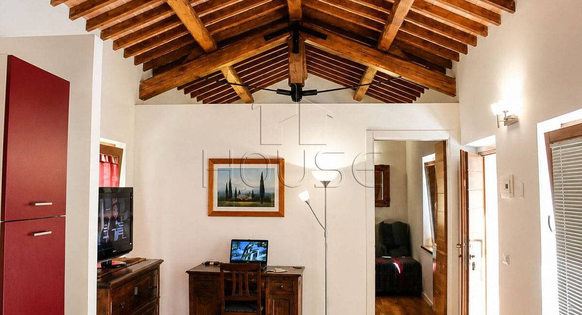 Molino storico con 10 appartamenti